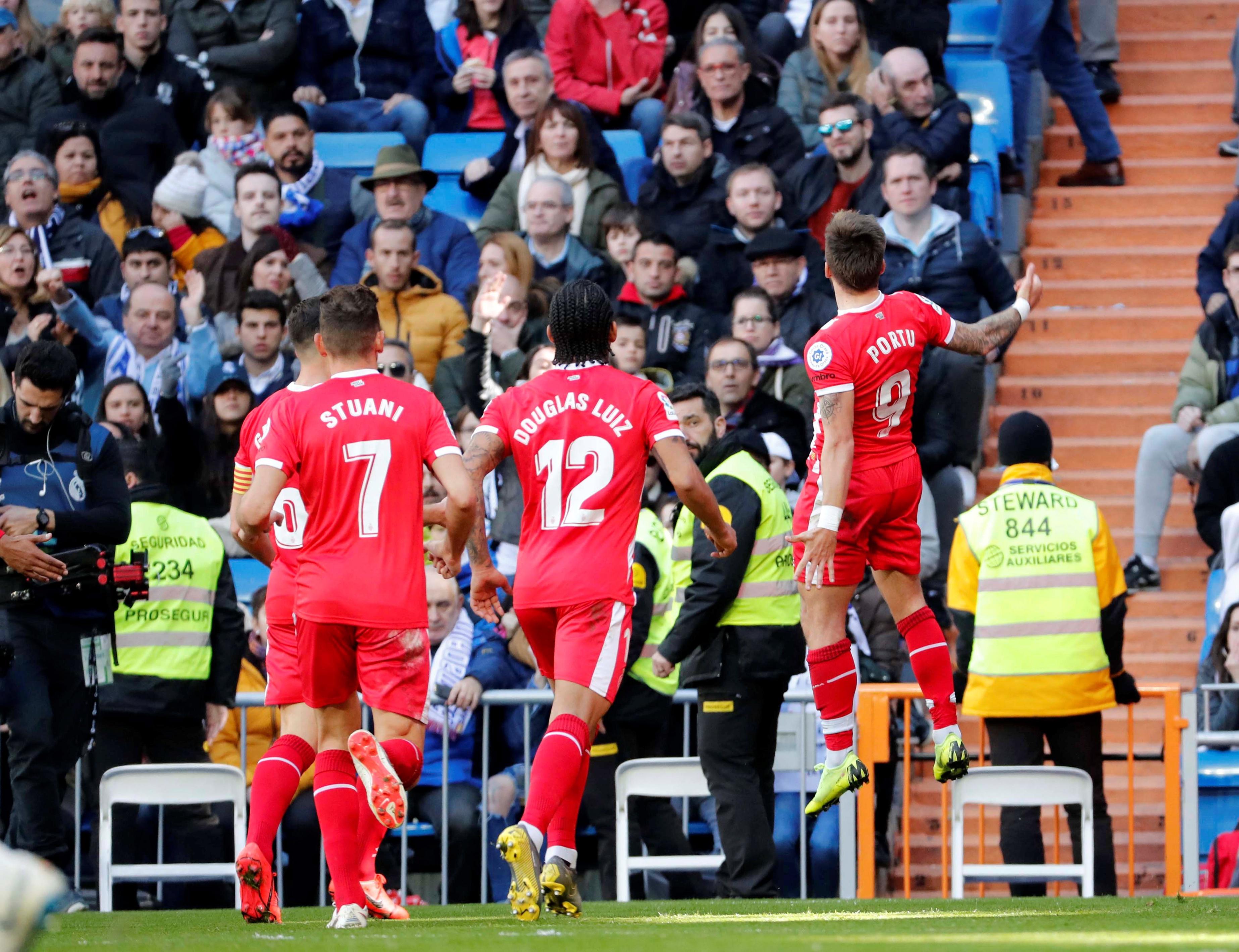 绕穆阿尼的 绕穆阿尼的